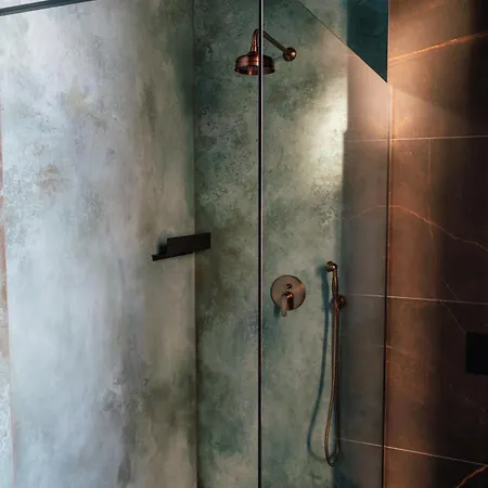 4 Strony W Wodnej Wiezy