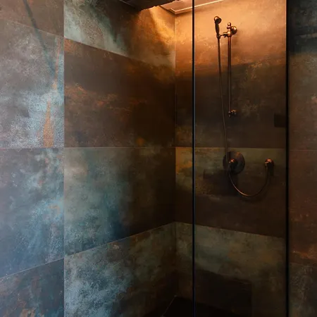 4 Strony W Wodnej Wiezy 4* Pština