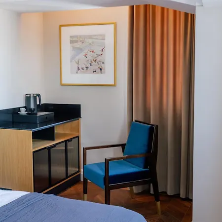 4 Strony W Wodnej Wiezy Apartmanhotel