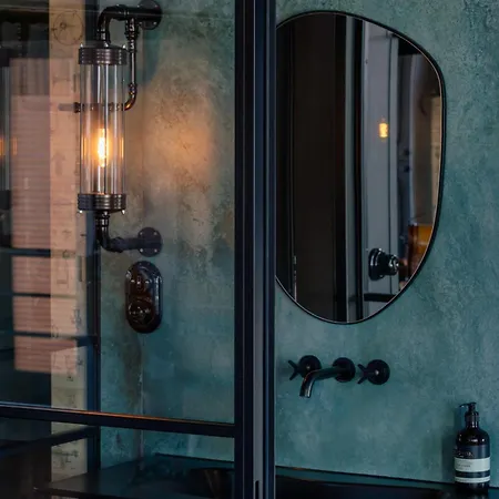 4 Strony W Wodnej Wiezy Aparthotel