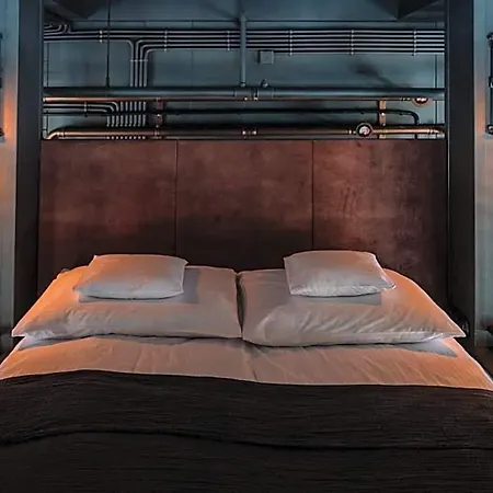 4 Strony W Wodnej Wiezy Aparthotel Pless