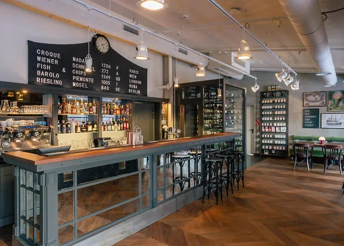 4 Strony W Wodnej Wiezy Aparthotel 4*