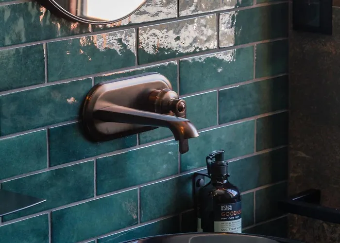 4 Strony W Wodnej Wiezy Apartmanhotel Pszczyna