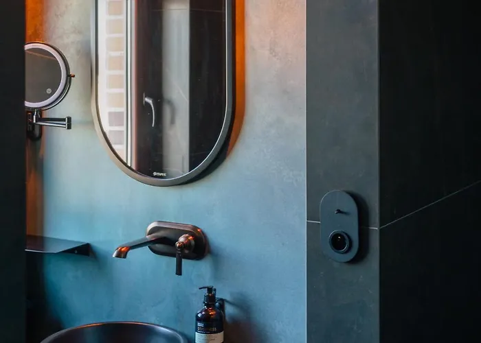 4 Strony W Wodnej Wiezy 4* Pszczyna