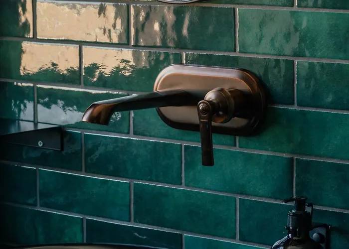 4 Strony W Wodnej Wiezy