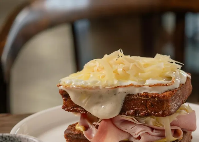 4 Strony W Wodnej Wiezy 4*